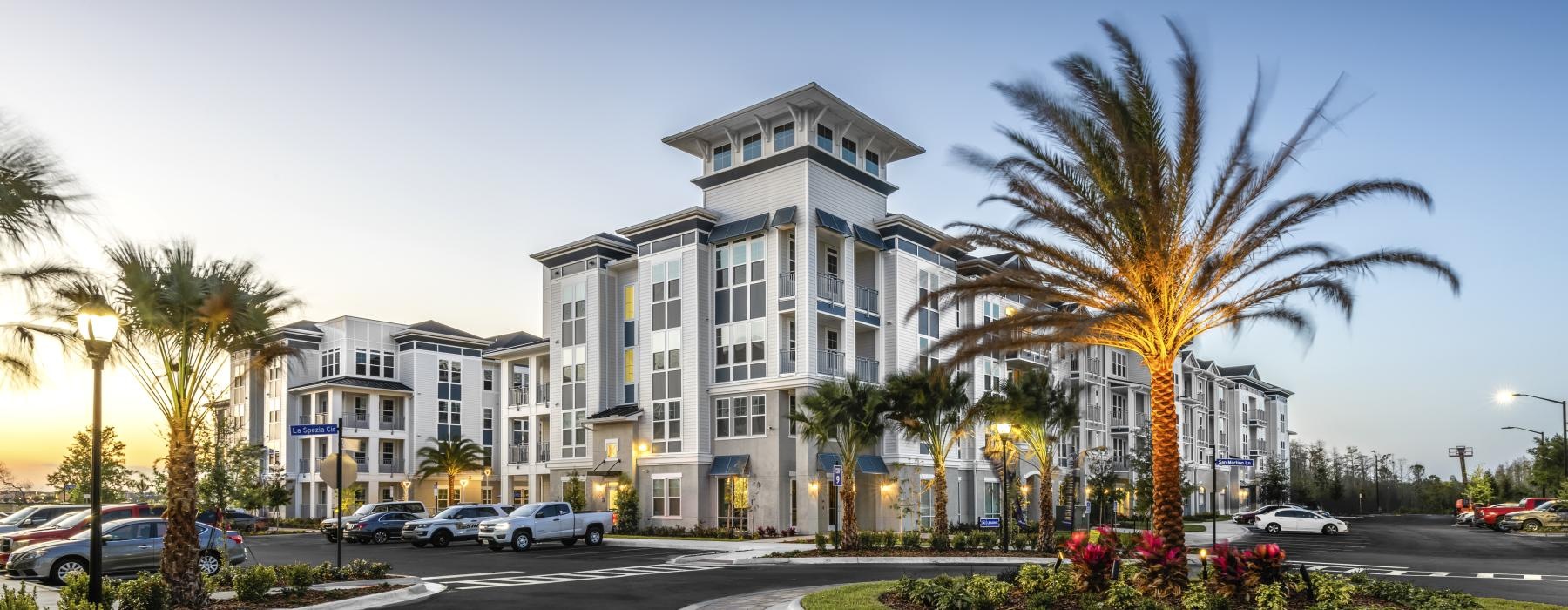 Magnolia Square drive way and parking